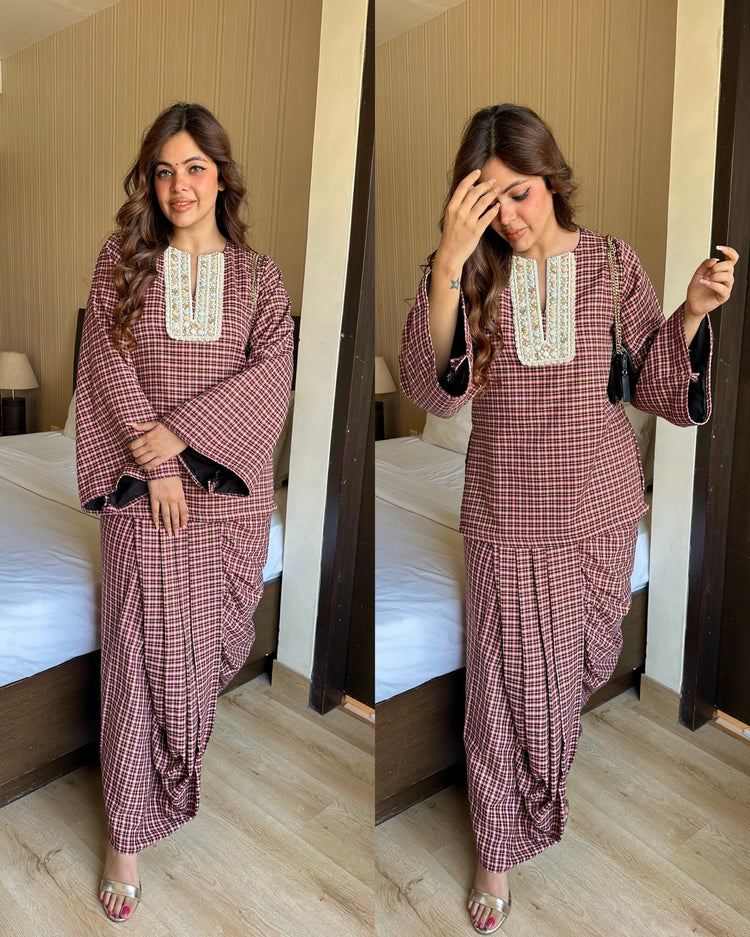 Pink woollen checks lungi set work