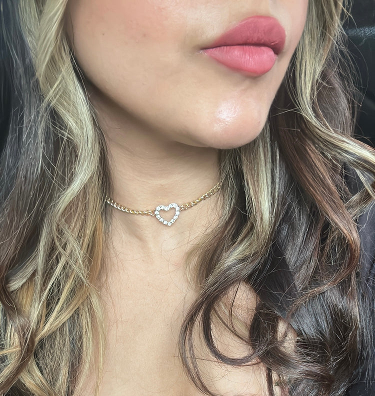 Heart gold necklace