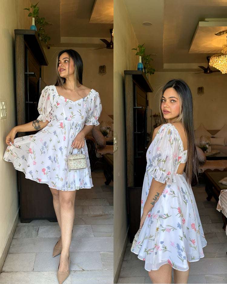 White floral printed rose dress