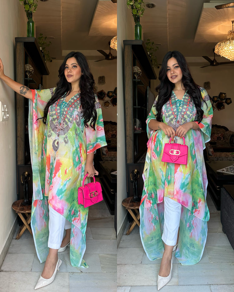 Colorful kaftan with pants