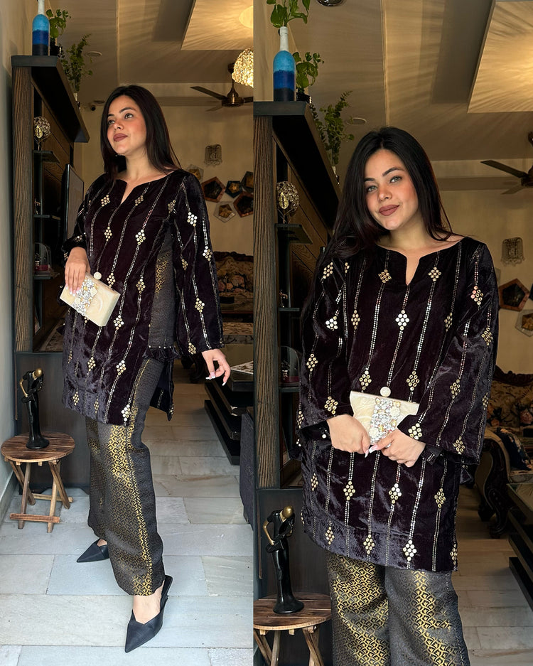 Black velvet mirror embroidered set