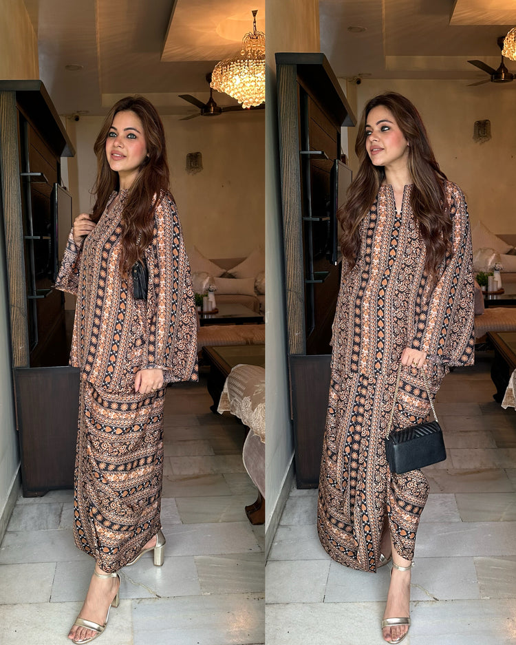 Black printed lungi set