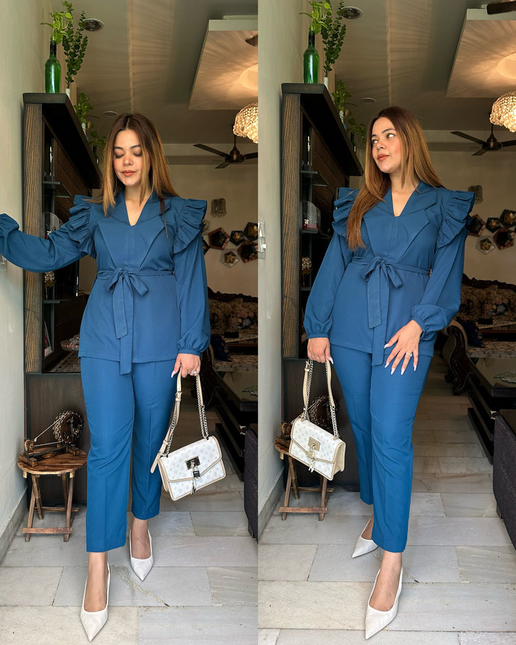 Blue frill set
