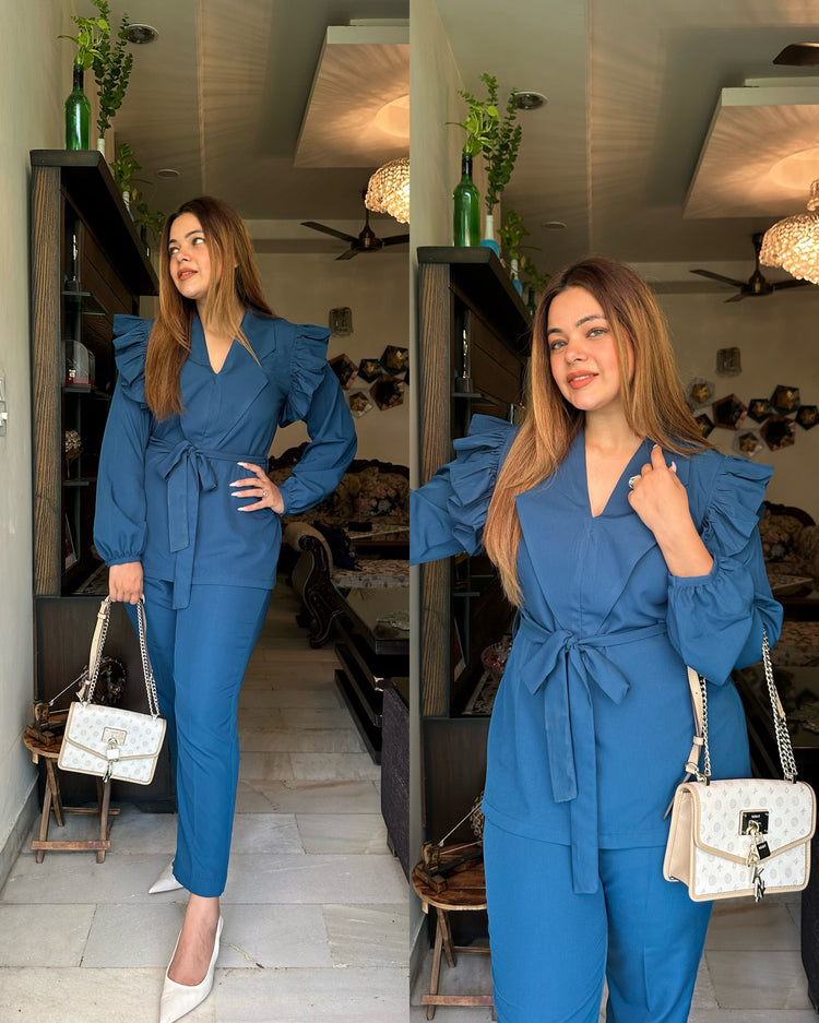 Blue frill set