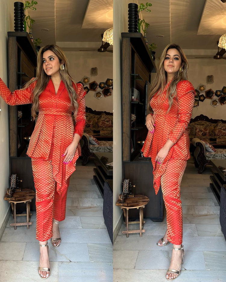 Red silk set