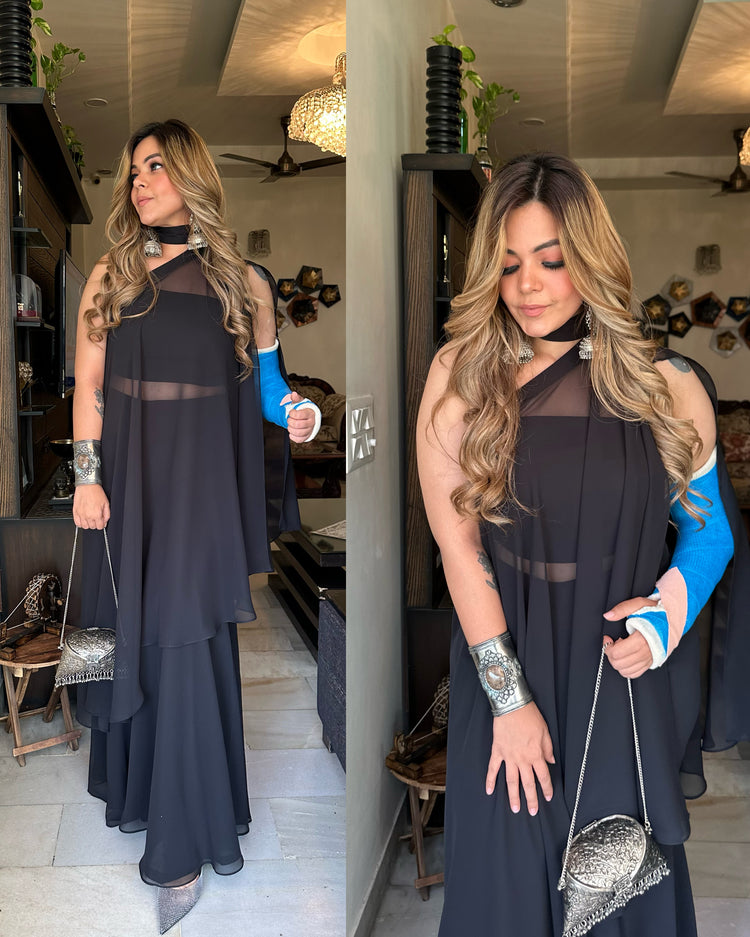 Black asymmetrical set
