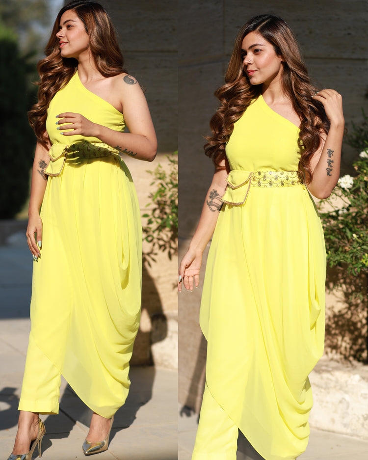 Drape lemon outfit