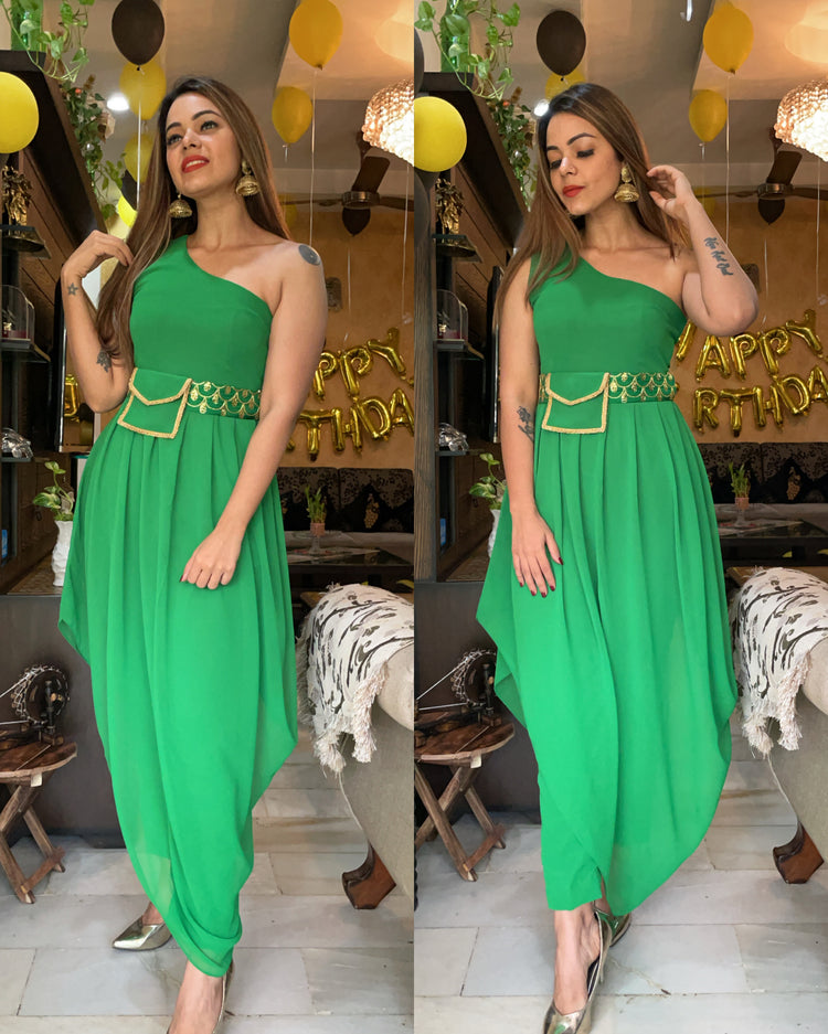 Leaf green drape set