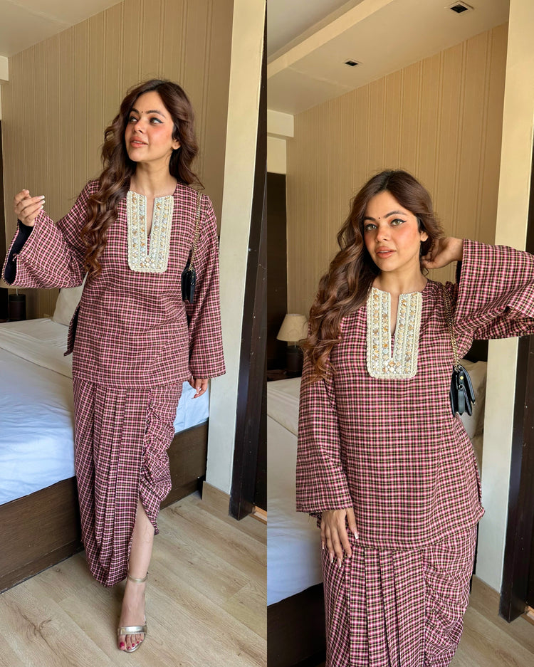 Pink woollen checks lungi set work