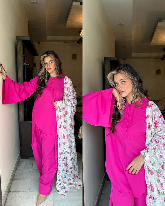Bright magenta farsi linen duppata suit