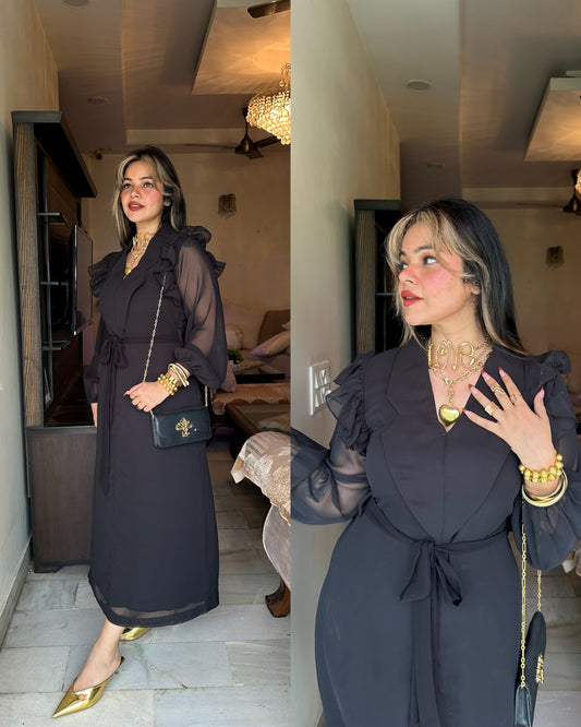 Black armhole frill dress