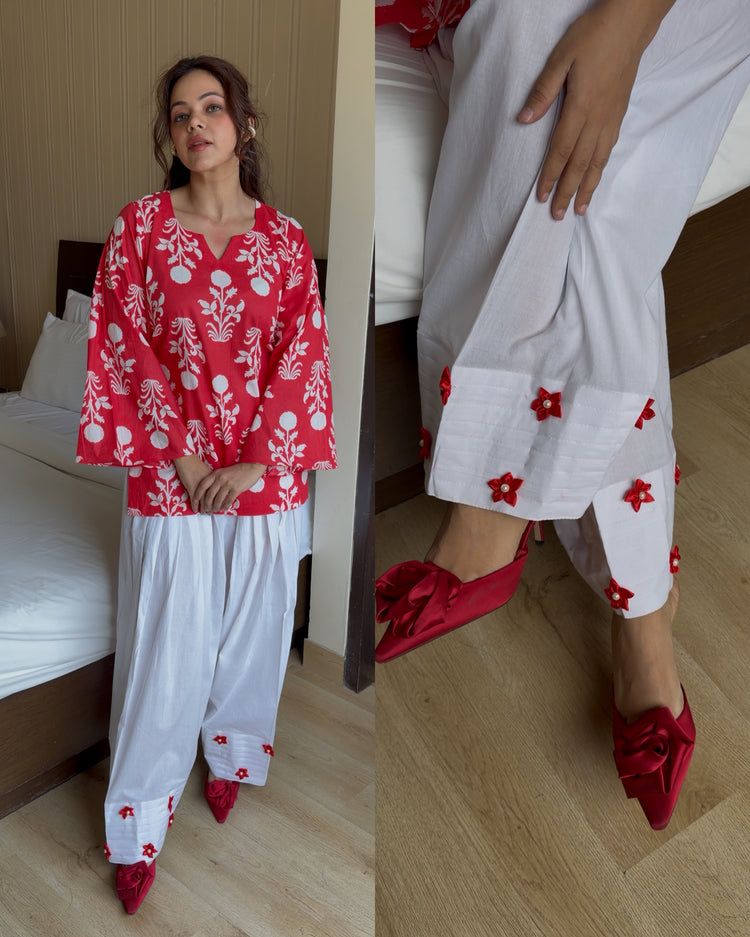 Red white 3d flower farsi set