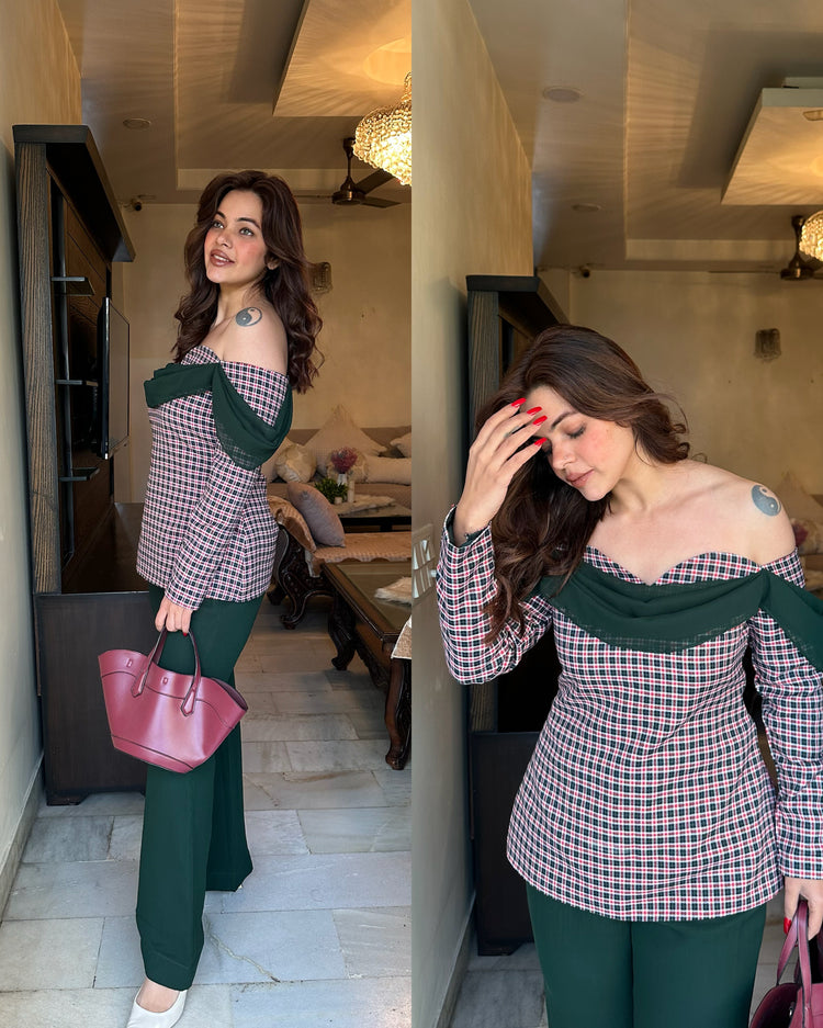 Green red checks set